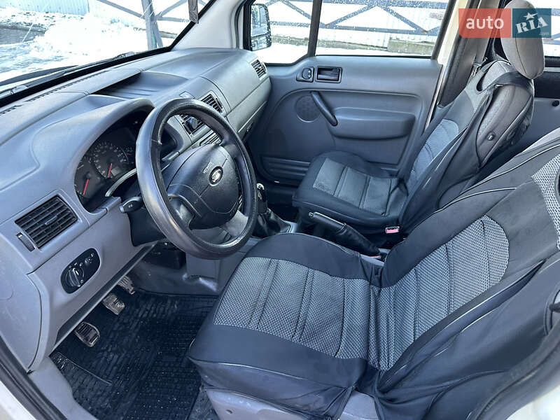 Минивэн Ford Transit Connect 2006 в Черновцах фото 9 Минивэн Ford Transit Connect 2006 в Черновцах