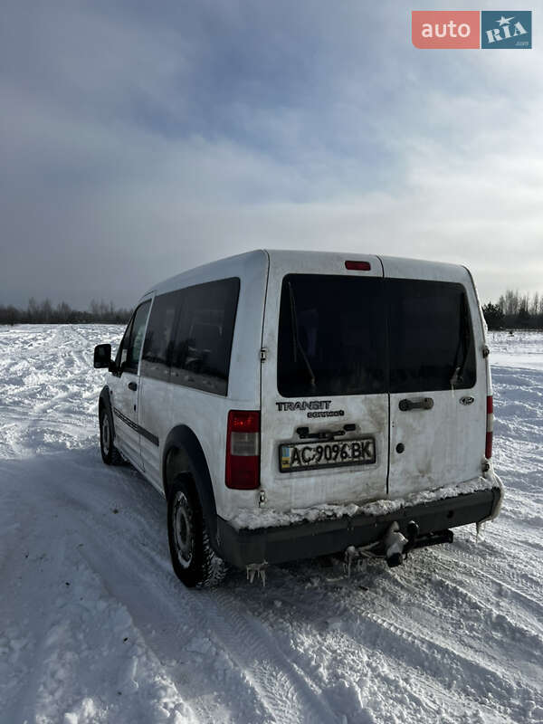 Мінівен Ford Transit Connect 2006 в Любешові