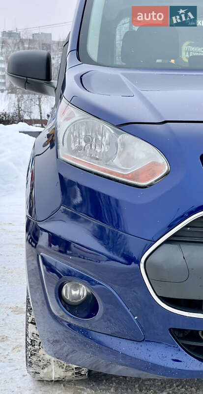 Мінівен Ford Transit Connect 2017 в Житомирі