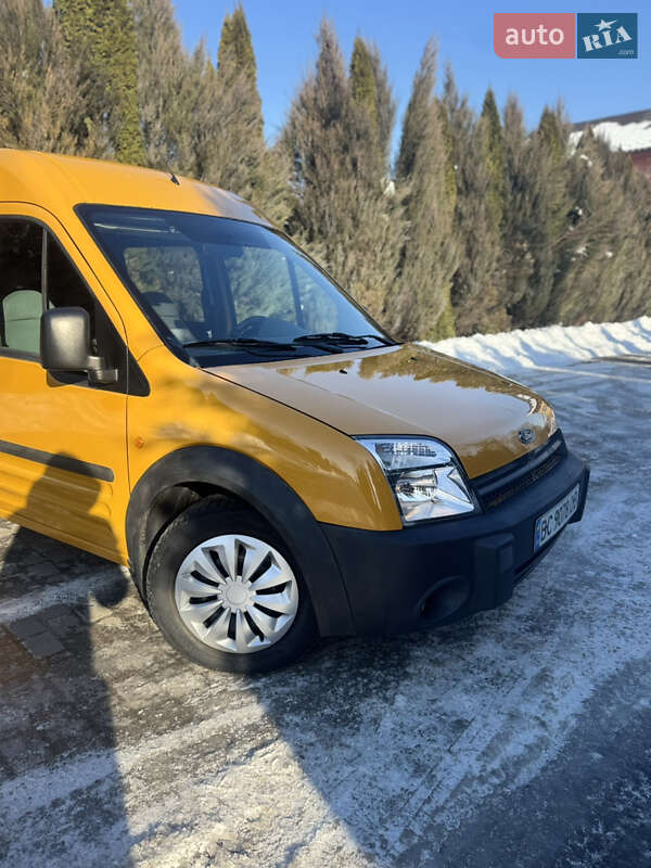 Мінівен Ford Transit Connect 2003 в Самборі