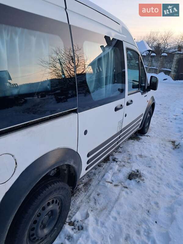 Мінівен Ford Transit Connect 2002 в Долині