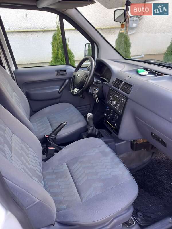 Грузовой фургон Ford Transit Connect 2007 в Виноградове