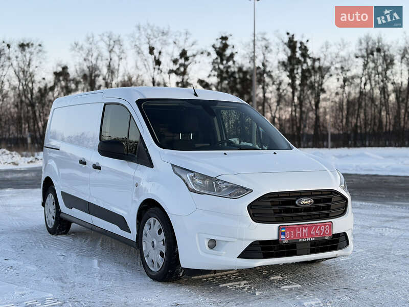 Вантажний фургон Ford Transit Connect 2018 в Радивиліві