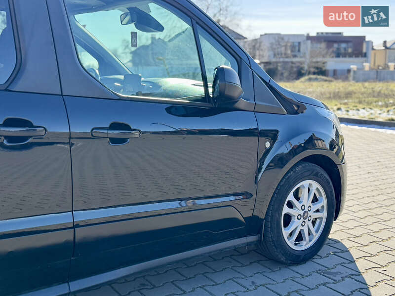 Минивэн Ford Transit Connect 2018 в Одессе