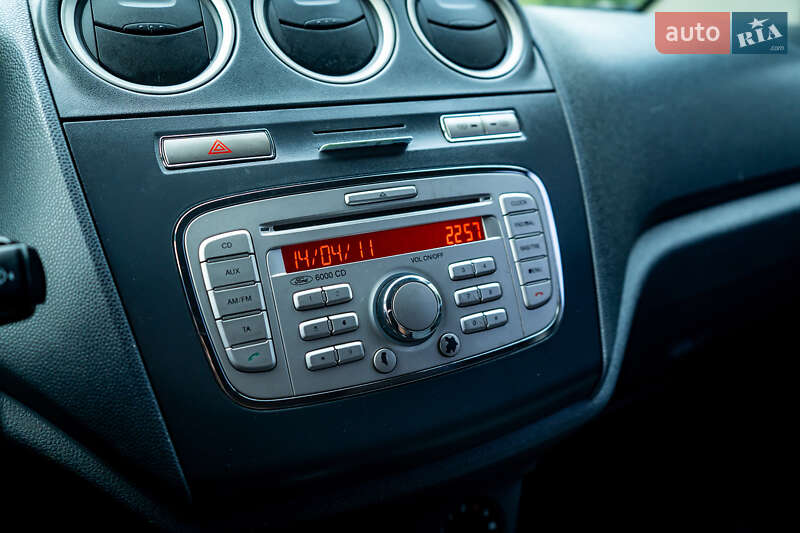 Інші вантажівки Ford Transit Connect 2011 в Києві фото 12 Інші вантажівки Ford Transit Connect 2011 в Києві