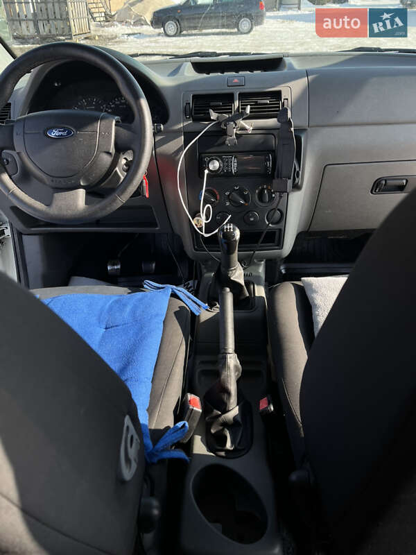 Минивэн Ford Transit Connect 2006 в Луцке фото 12 Минивэн Ford Transit Connect 2006 в Луцке