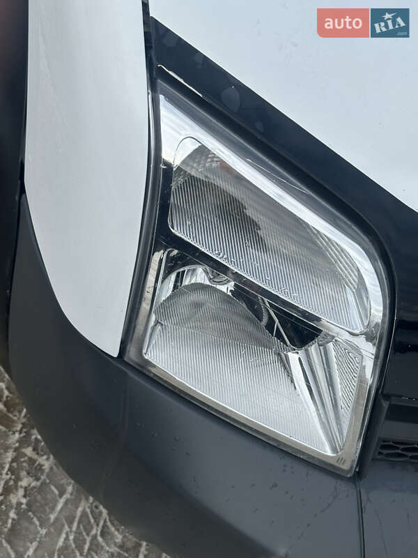 Мінівен Ford Transit Connect 2006 в Долині