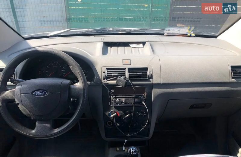 Мінівен Ford Transit Connect 2007 в Дніпрі