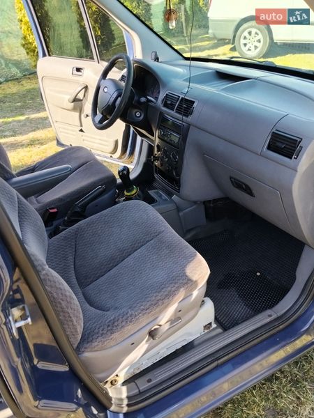 Мінівен Ford Transit Connect 2006 в Кіцмані