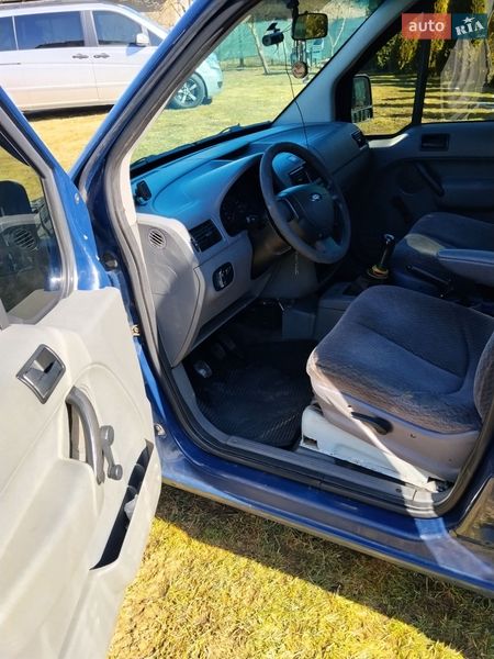 Мінівен Ford Transit Connect 2006 в Кіцмані