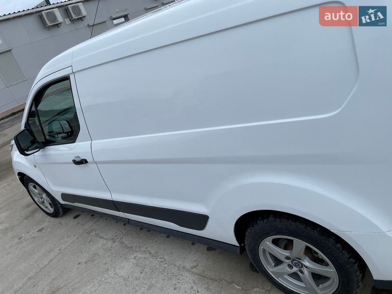 Вантажний фургон Ford Transit Connect 2015 в Монастирищеві