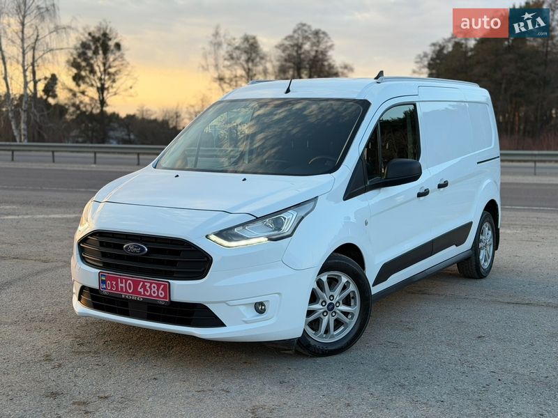 Вантажний фургон Ford Transit Connect 2022 в Радивиліві