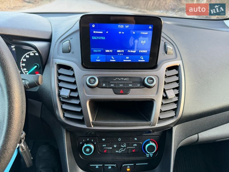 Вантажний фургон Ford Transit Connect 2022 в Радивиліві