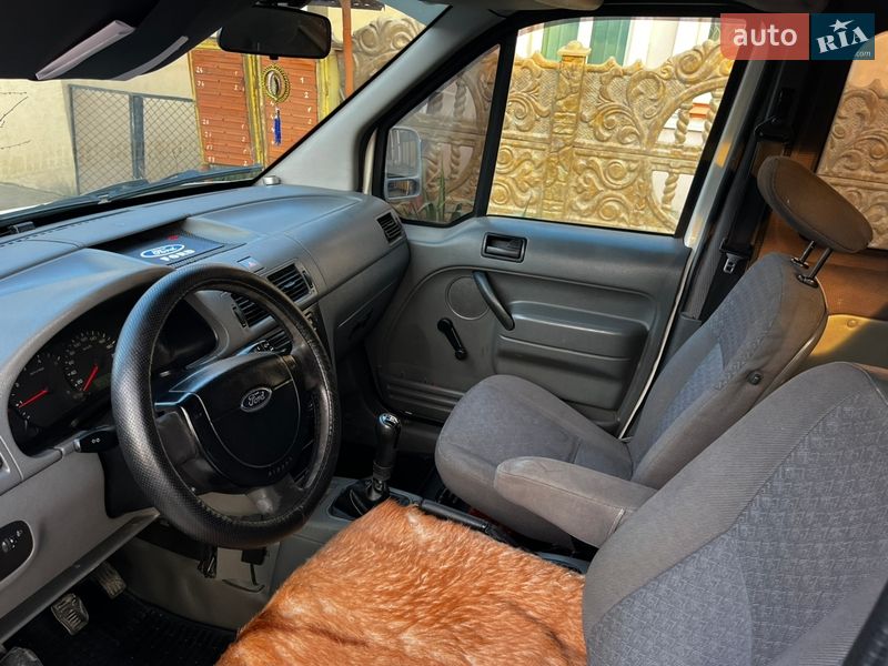 Мінівен Ford Transit Connect 2005 в Чернівцях фото 7 Мінівен Ford Transit Connect 2005 в Чернівцях