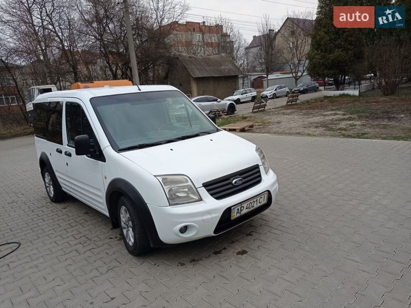 Минивэн Ford Transit Connect 2010 в Коломые