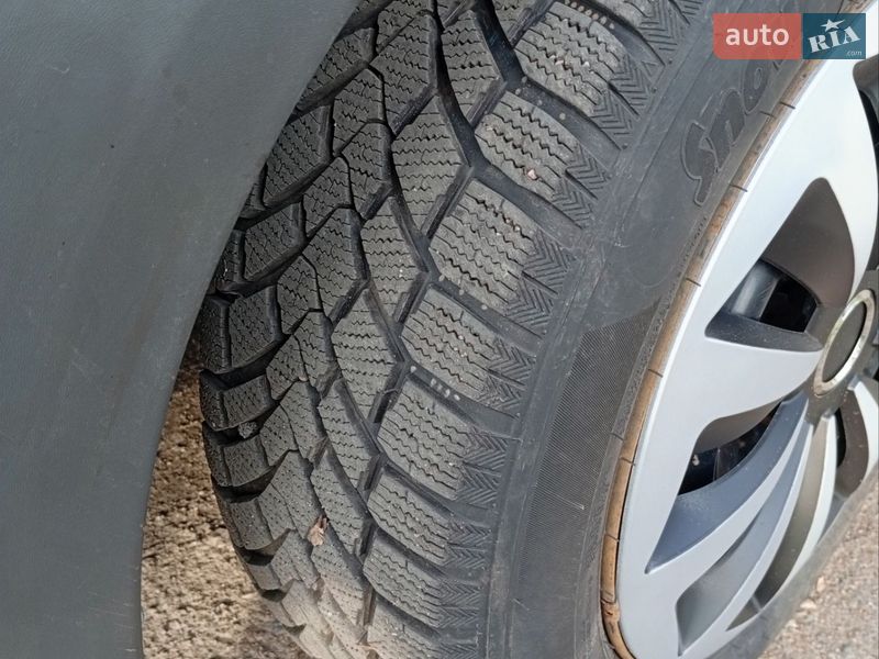 Вантажний фургон Ford Transit Connect 2005 в Лубнах