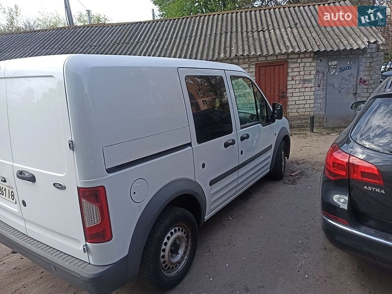 Грузовой фургон Ford Transit Connect 2010 в Черкассах