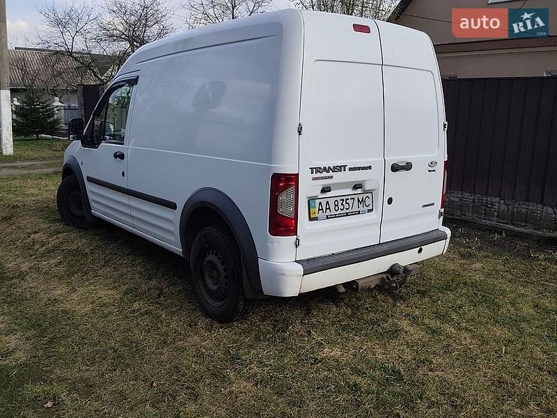 Грузовой фургон Ford Transit Connect 2012 в Киеве