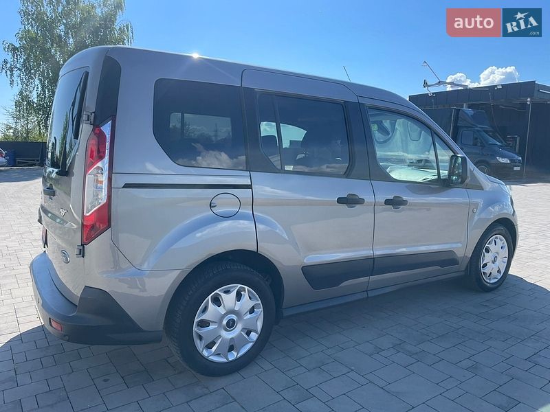 Минивэн Ford Transit Connect 2016 в Ивано-Франковске