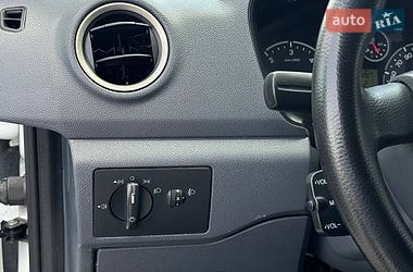 Грузовой фургон Ford Transit Connect 2009 в Ровно