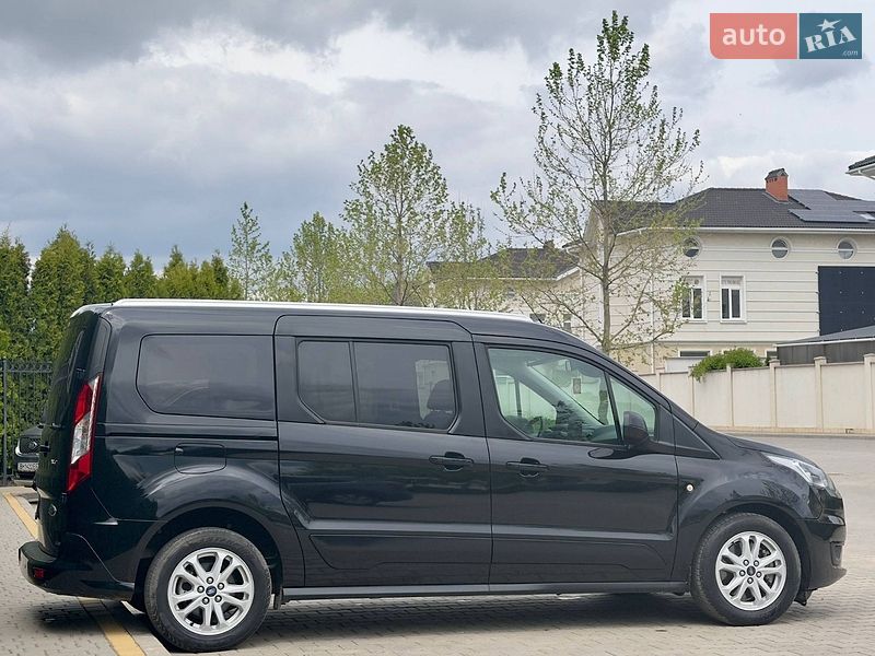 Минивэн Ford Transit Connect 2018 в Одессе