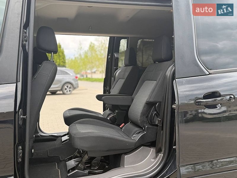 Минивэн Ford Transit Connect 2018 в Одессе