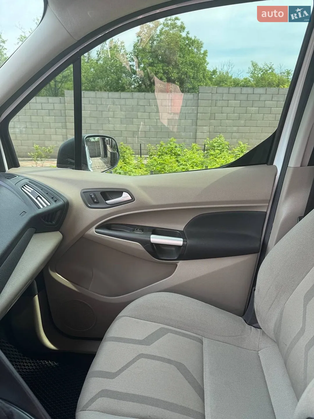 2015 Ford Transit Connect - мініатюра 10