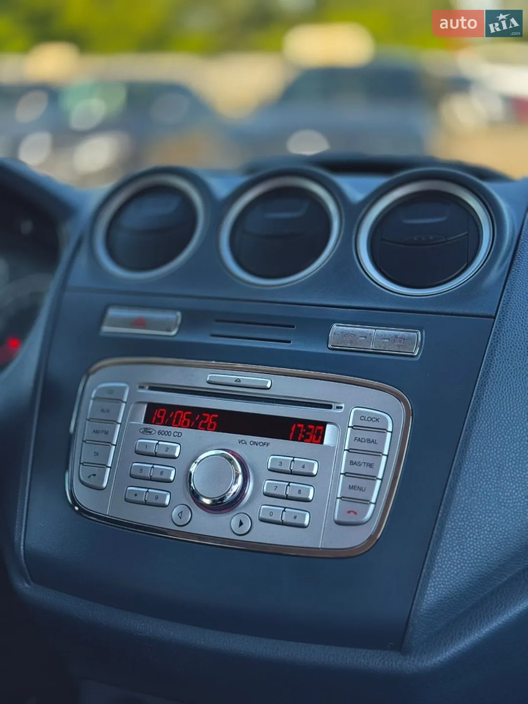 2010 Ford Transit Connect - мініатюра 15