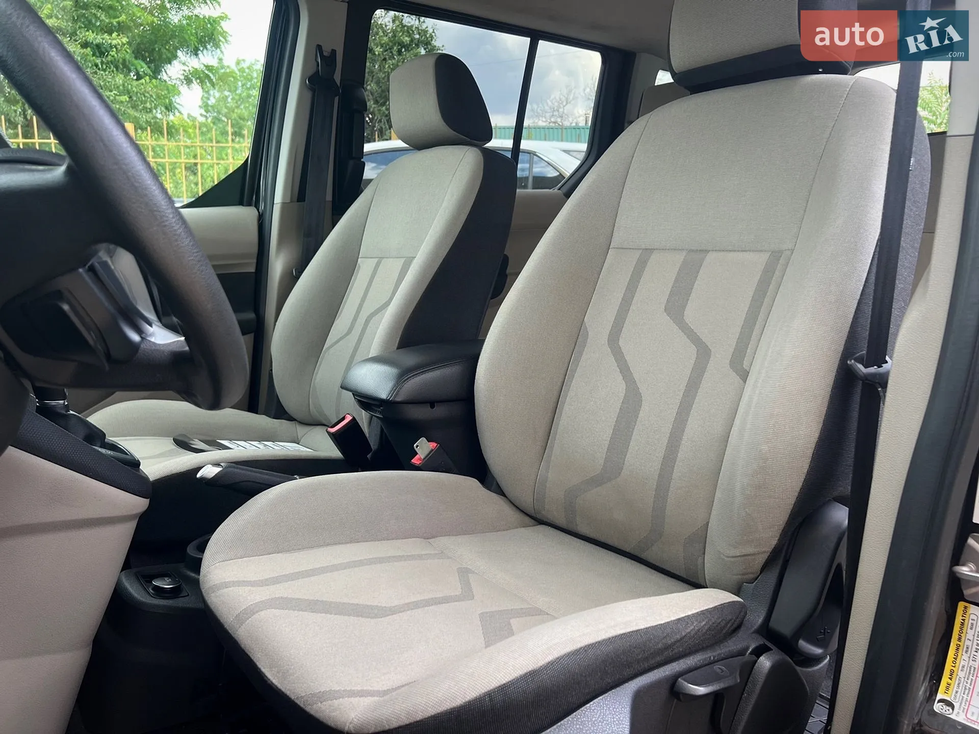 2015 Ford Transit Connect - мініатюра 11