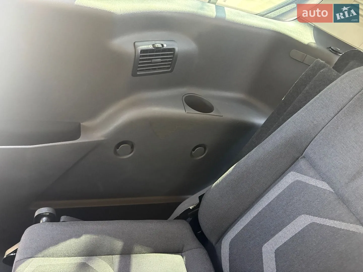 2013 Ford Transit Connect - мініатюра 30