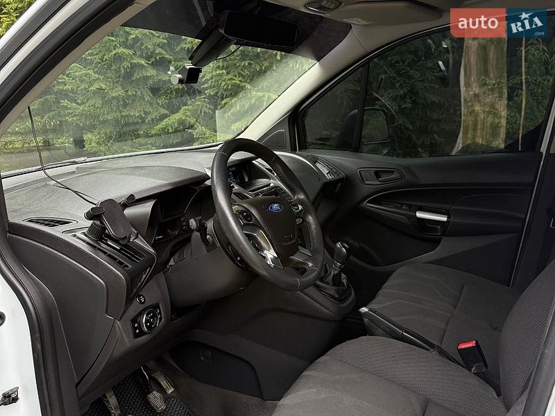 Вантажний фургон Ford Transit Connect 2015 в Кременці
