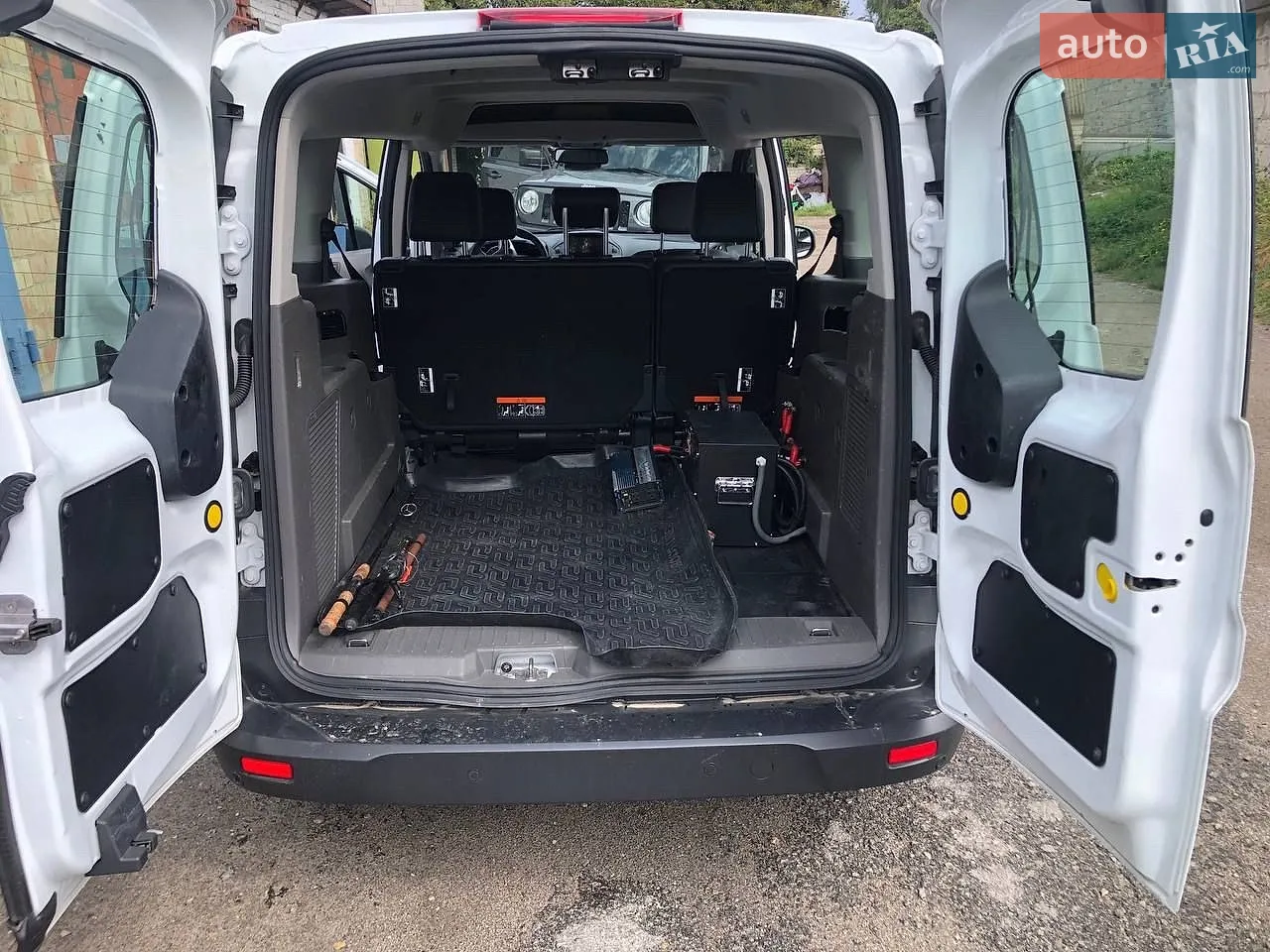 2021 Ford Transit Connect - мініатюра 12