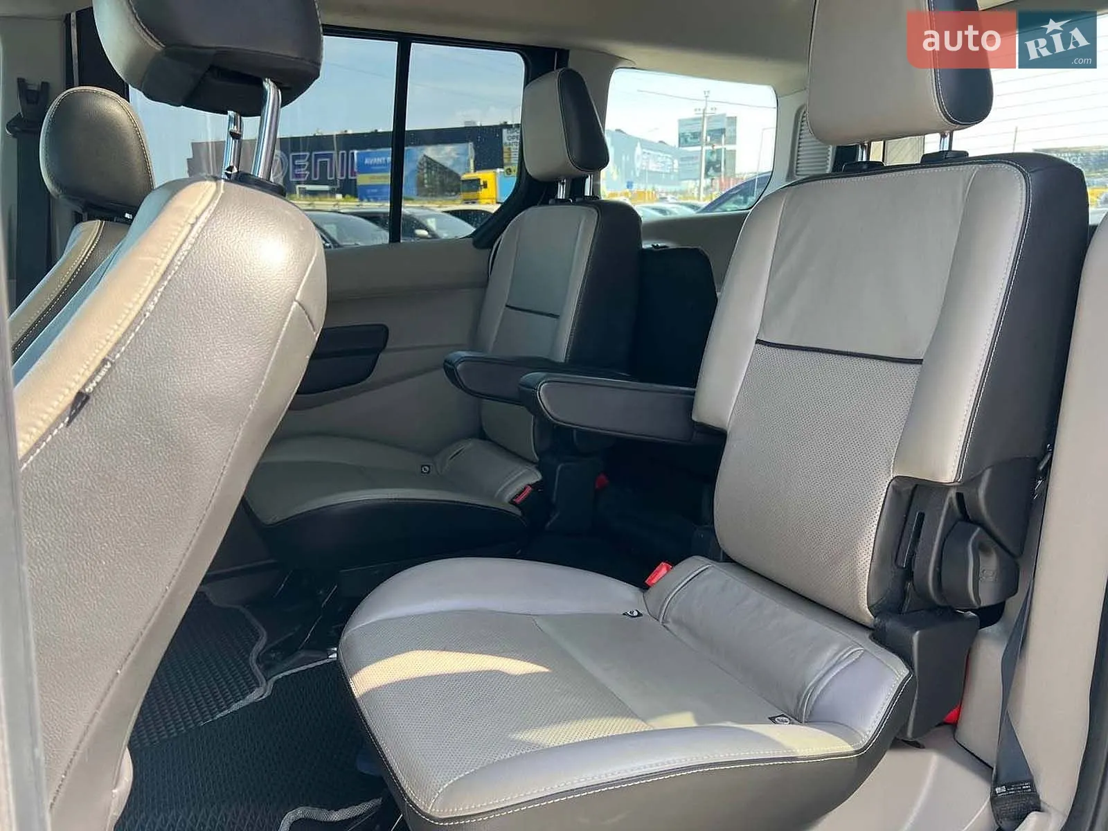 2016 Ford Transit Connect - мініатюра 38