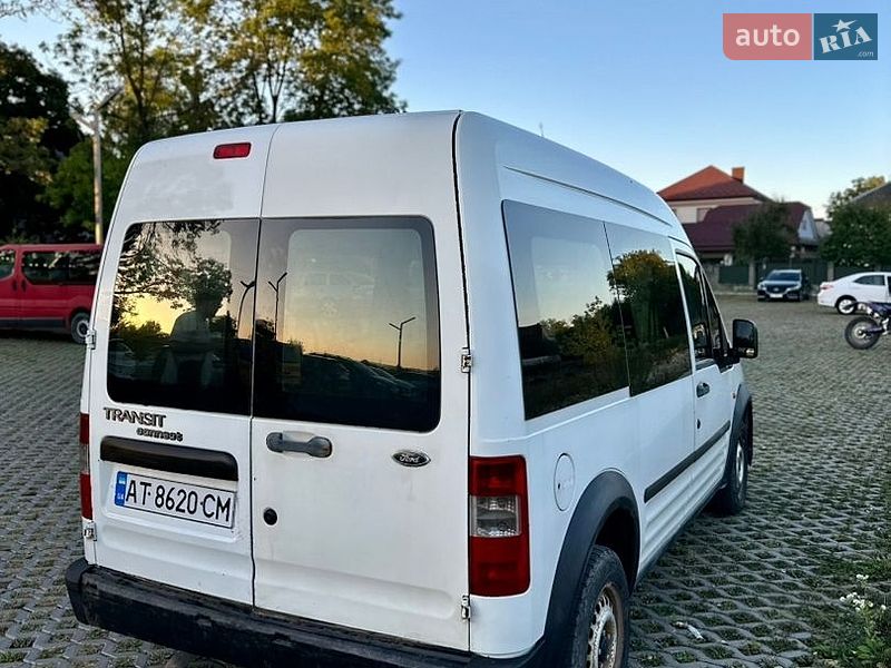 Минивэн Ford Transit Connect 2004 в Коломые
