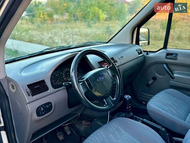 Минивэн Ford Transit Connect 2004 в Коломые