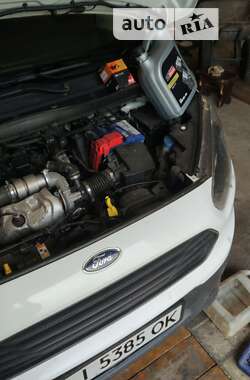 Грузовой фургон Ford Transit Courier 2017 в 