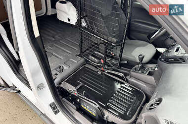 Грузовой фургон Ford Transit Courier 2022 в 