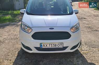 Грузовой фургон Ford Transit Courier 2015 в 