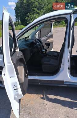 Микровэн Ford Transit Courier 2017 в 