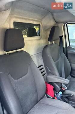 Вантажний фургон Ford Transit Courier 2015 в 