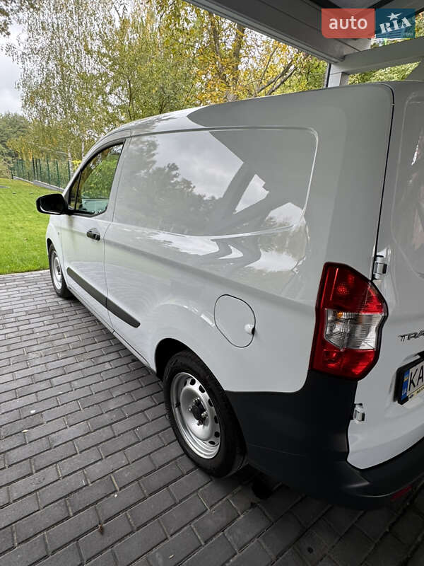 Грузовой фургон Ford Transit Courier 2021 в Киеве