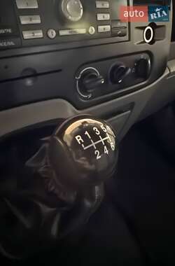 Тентованый Ford Transit Courier 2013 в 