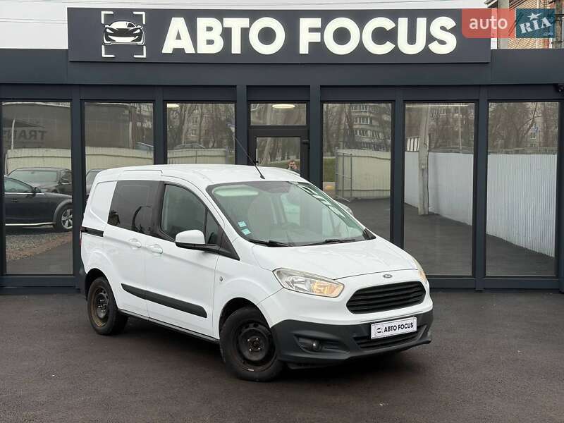 Ford Transit Courier 2015