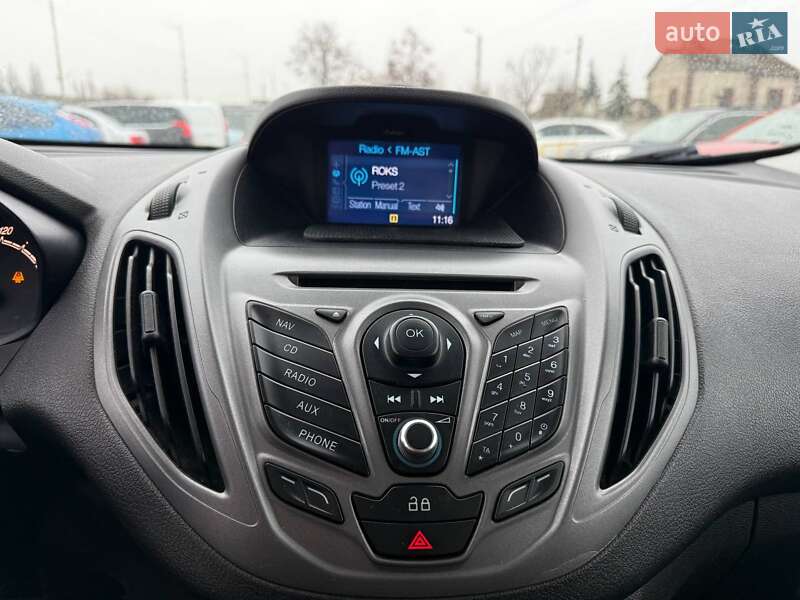 Грузовой фургон Ford Transit Courier 2015 в Киеве