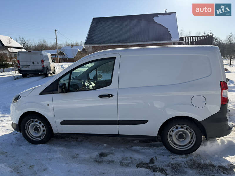 Грузовой фургон Ford Transit Courier 2022 в Киеве фото 4 Грузовой фургон Ford Transit Courier 2022 в Киеве