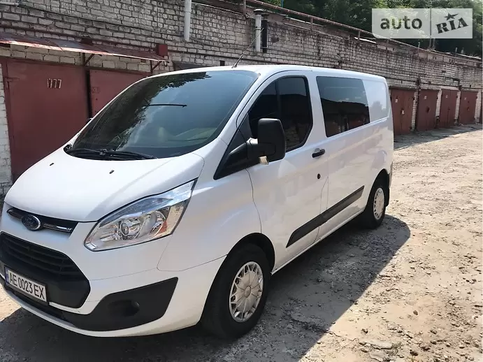 Вантажопасажирський фургон Ford Transit Custom 2013 в 