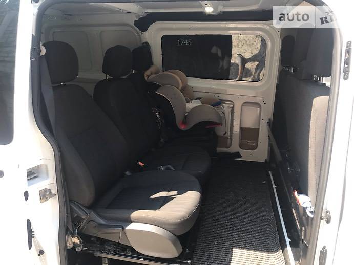 Вантажопасажирський фургон Ford Transit Custom 2013 в Дніпрі