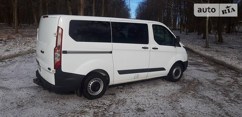 Мінівен Ford Transit Custom 2014 в Ватутіному