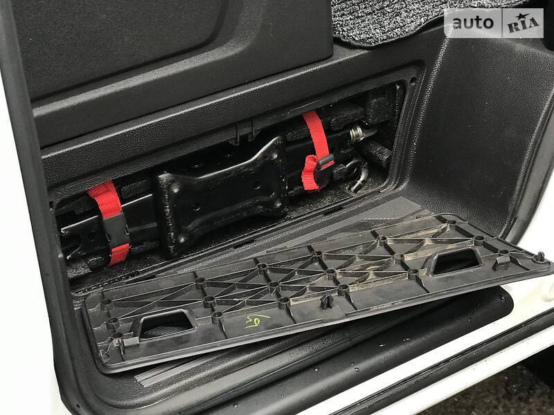 Вантажопасажирський фургон Ford Transit Custom 2014 в Дубні