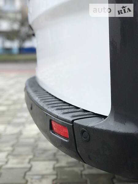 Вантажопасажирський фургон Ford Transit Custom 2014 в Дубні